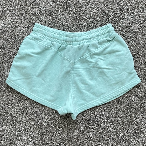 Gymshark legacy shorts - Picture 2 of 4
